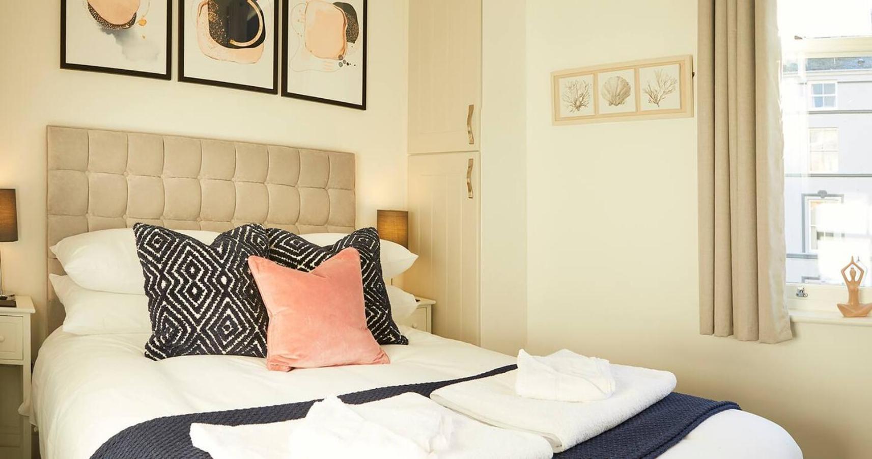 סקארבורו Sea View Serenity Breath Taking Sea View Sleeps 4 מראה חיצוני תמונה